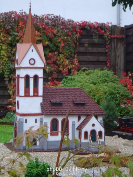 Kirche in voller Größe