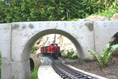V251