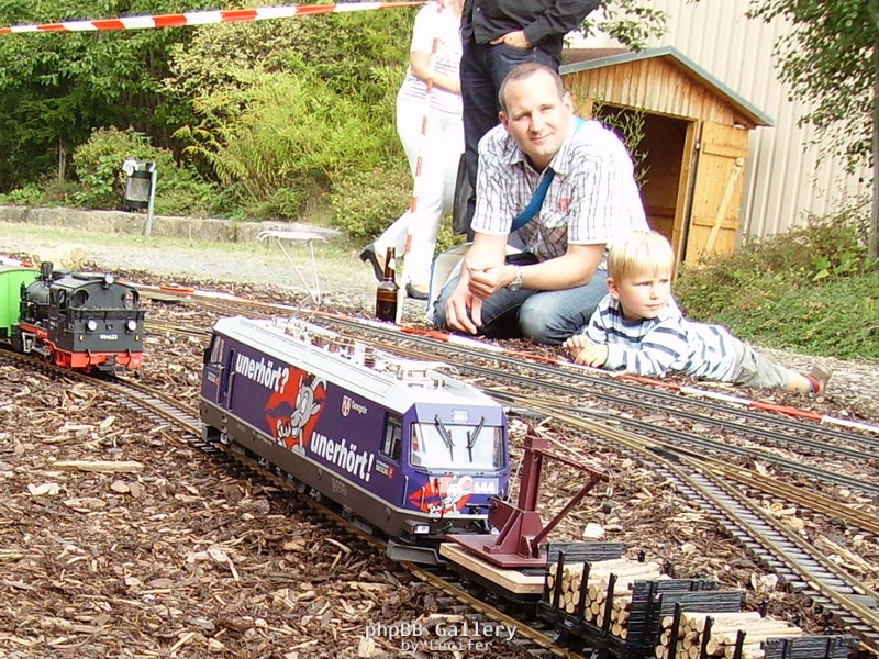 der Kleine lag da Stunden lang rum