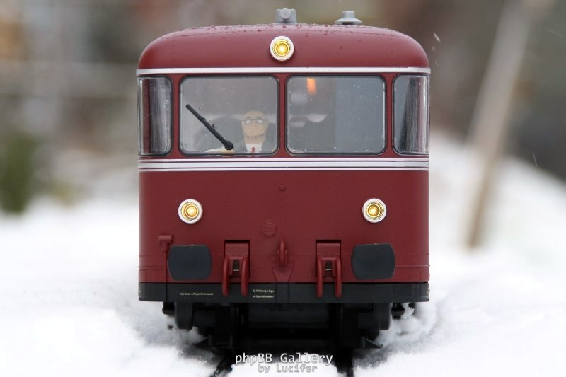 PIKO Schienenbus im Januar 2010