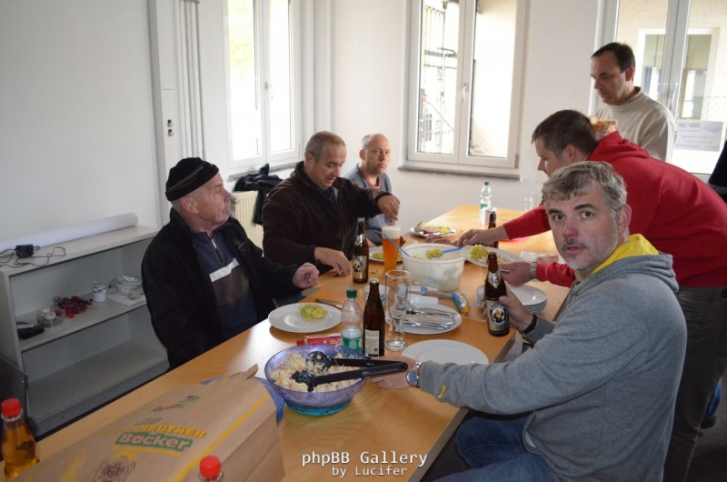 Deftiges Mittagessen